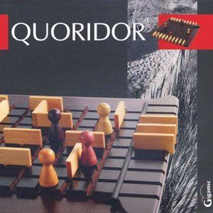 LIKE NEW Quoridor Board Game puzzle toy